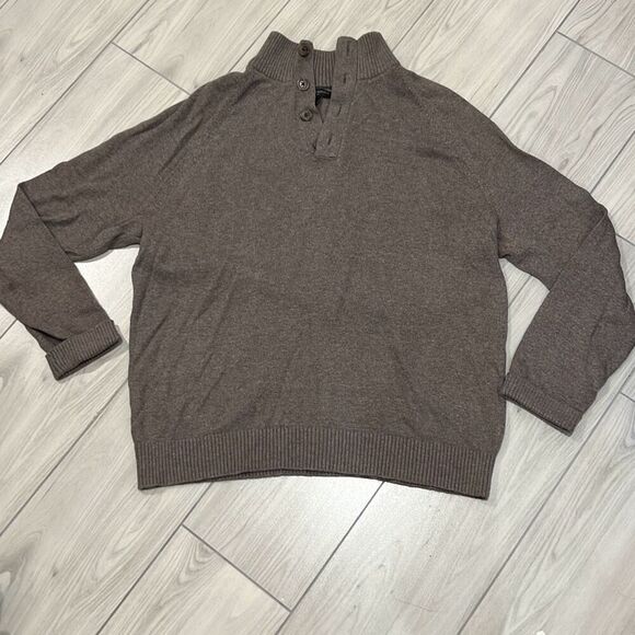 Banana Republic Other - Banana‎ Republic Men’s Brown Taupe Quarter Button Sweater Size XL
